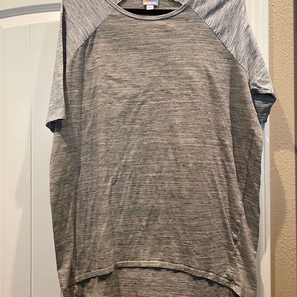 LuLaRoe Irma Tunic Top Heather Gray Space Dyed Women’s Size Small EUC T1
